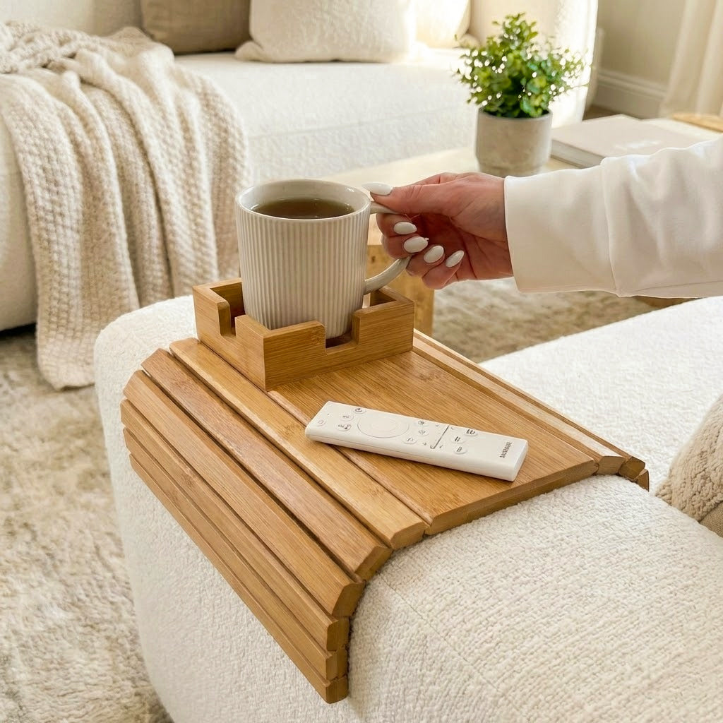 מגש ספה במבוק אלגנטי – שולחן יציב על כל ספה