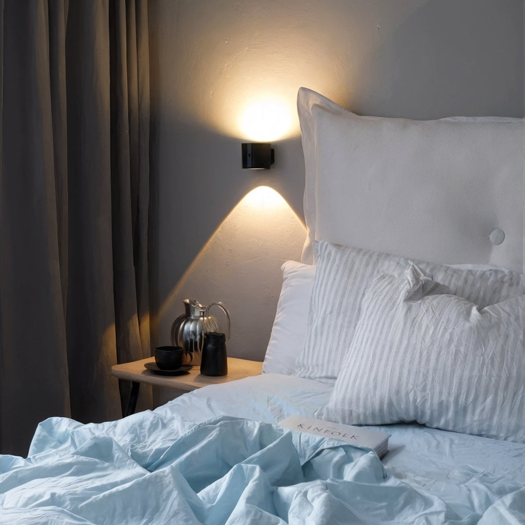 מנורת קיר אלחוטית נטענת 360°