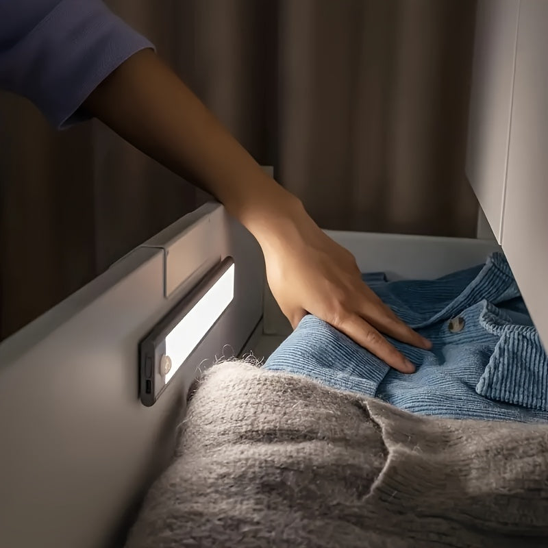 פס תאורת לד חכם עם חיישן תנועה